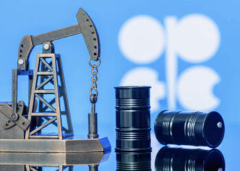 Pétrole : L&rsquo;OPEP+ Prêt à Prolonger les Réductions ?