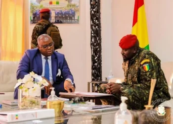 Guinée : malgré la pénurie, le litre du carburant maintenu à douze mille francs guinéens